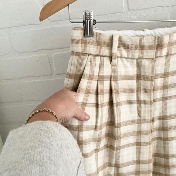 Aritzia Wilfred Effortless Plaid Wide Leg Trouser Darted High Waist Check 0 - Picture 4 of 15